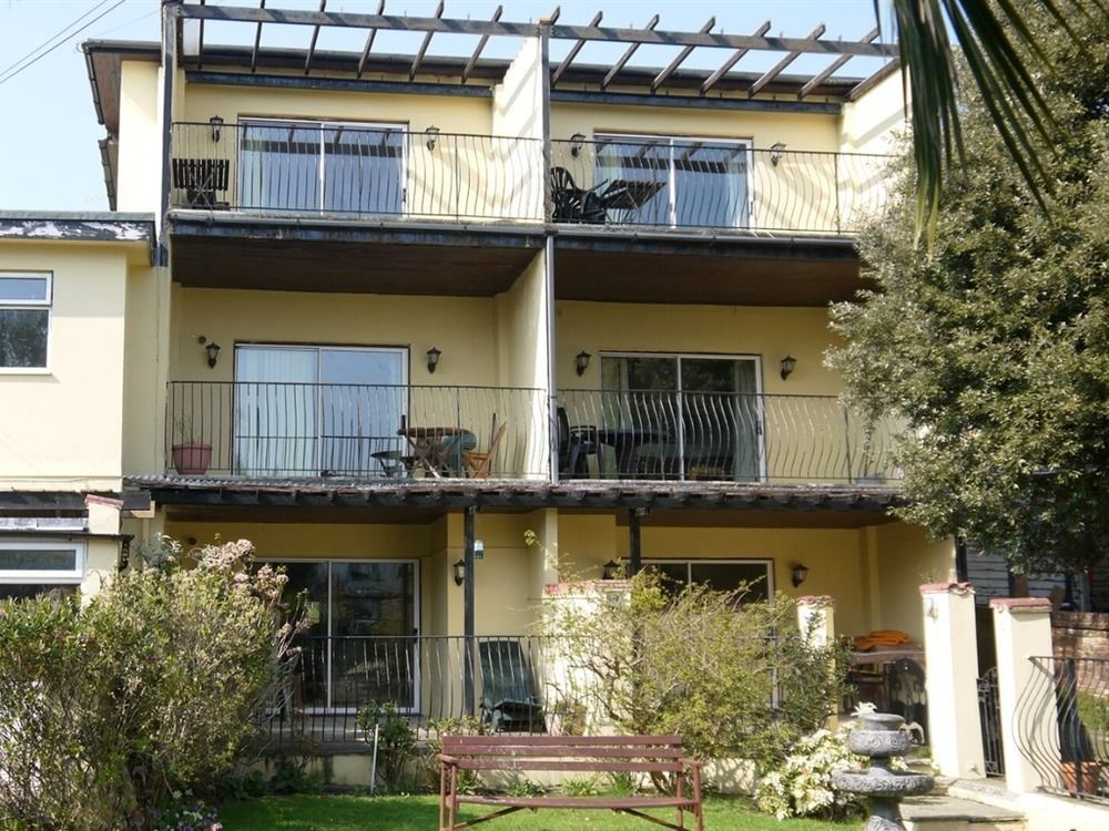 Royal Court And Garden Apartments Sandown Ngoại thất bức ảnh