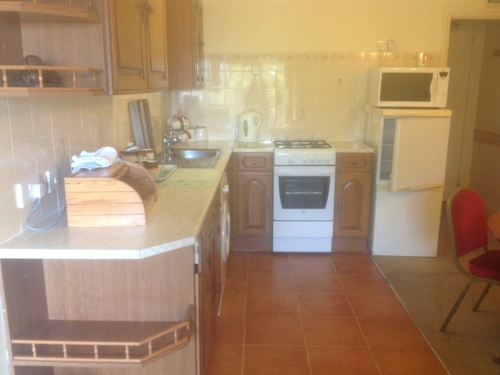 Royal Court And Garden Apartments Sandown Ngoại thất bức ảnh